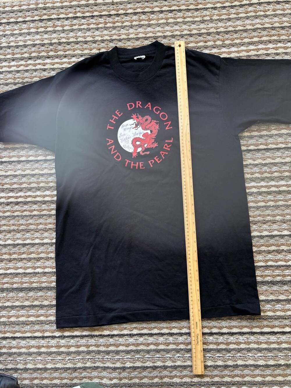 Vintage 1997 The Dragon And The Pearl Black T-Shirt Signed by Valerie Harper